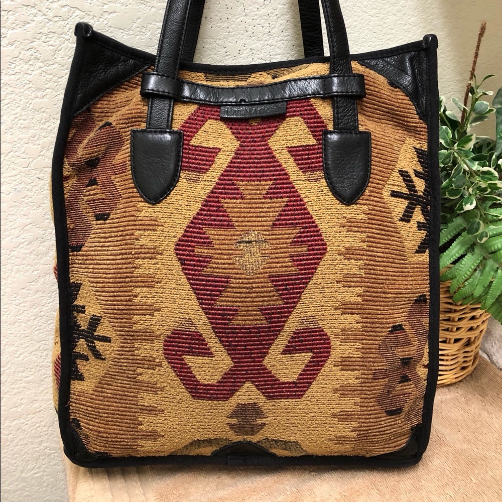 Isabella Fiore Handbag Brown Tapestry Large Aztec